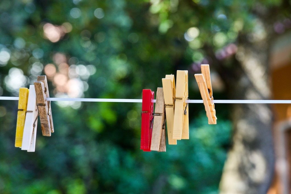 clothespins, mollete laundry, laundry
